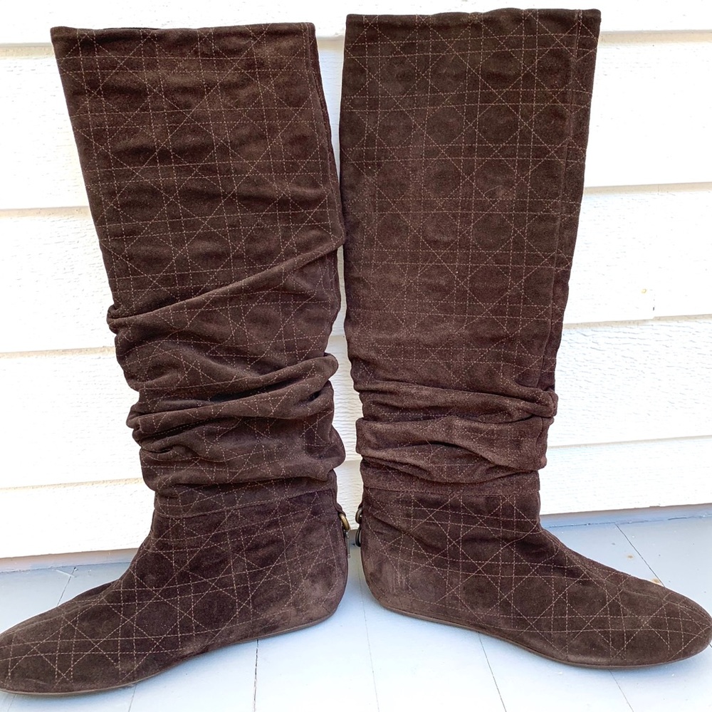 Knee high, suede, Dior slouch boots
